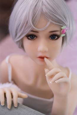 Lisa es linda y hermosa, es la pequeña muñeca de pecho plano TPE más pequeña de 3.28ft (100 cm)
